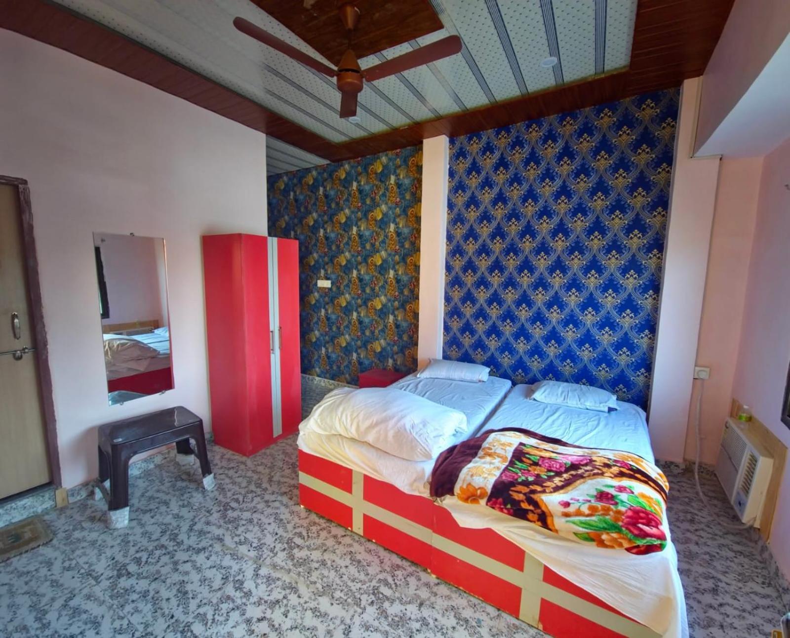 Hotel Kalika P Guest House Varanasi Esterno foto
